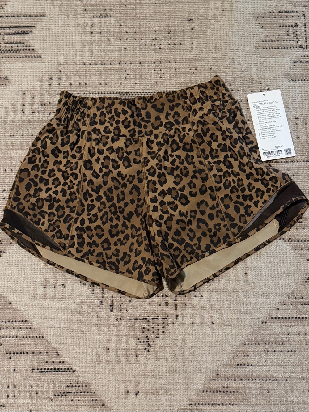 lululemon Hotty hot shorts